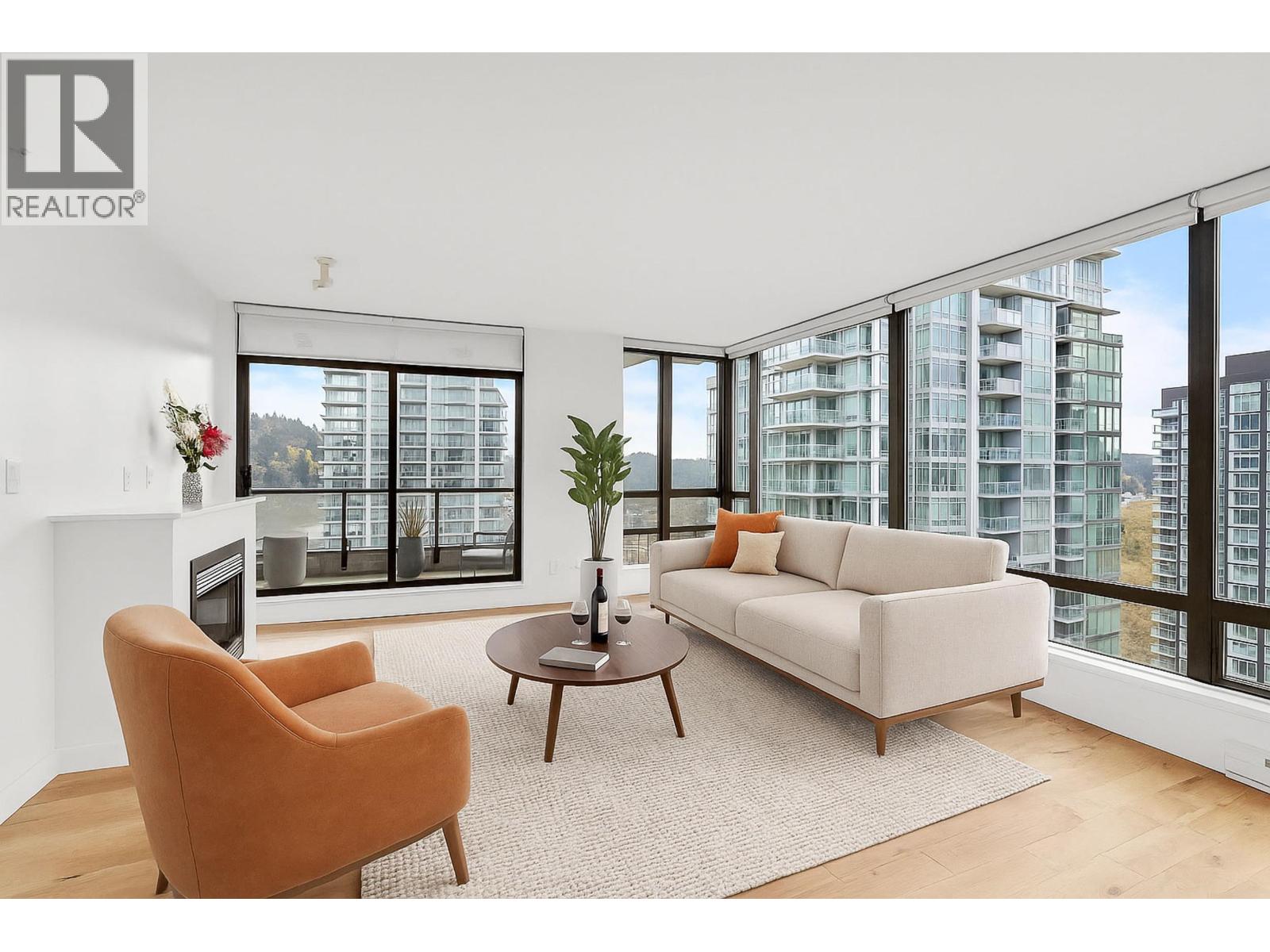 1904 400 CAPILANO ROAD, Port Moody