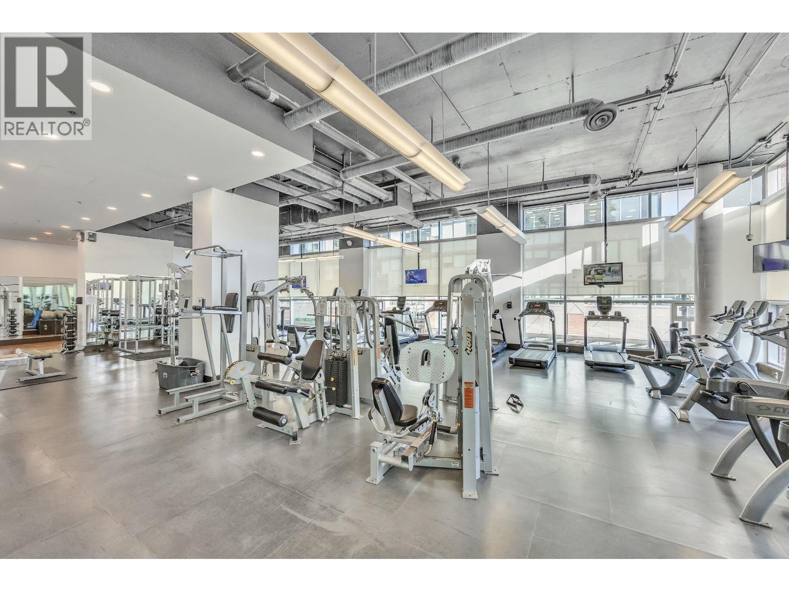 1904 400 CAPILANO ROAD, Port Moody