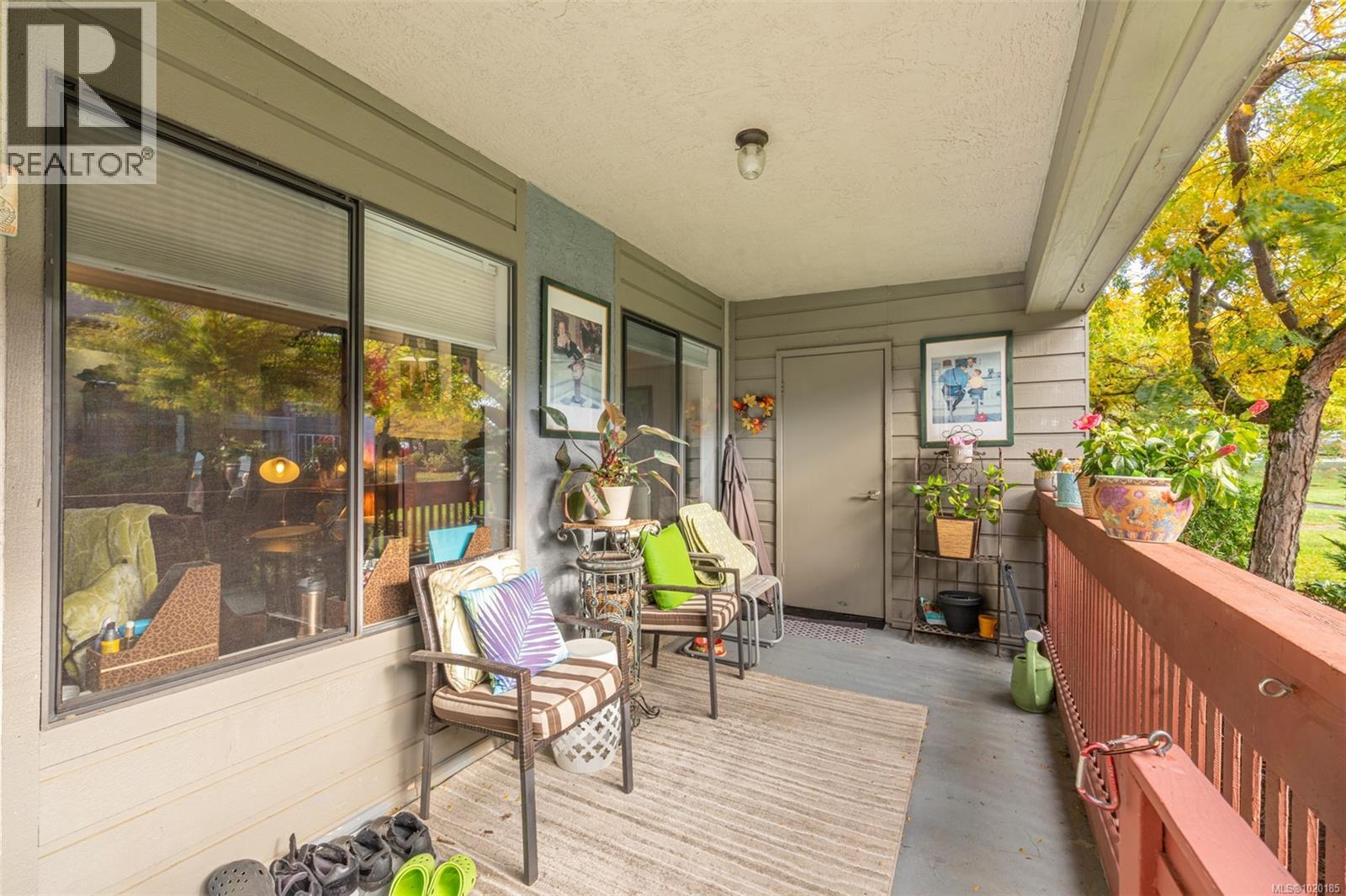 114 10110 Fifth Street, Sidney