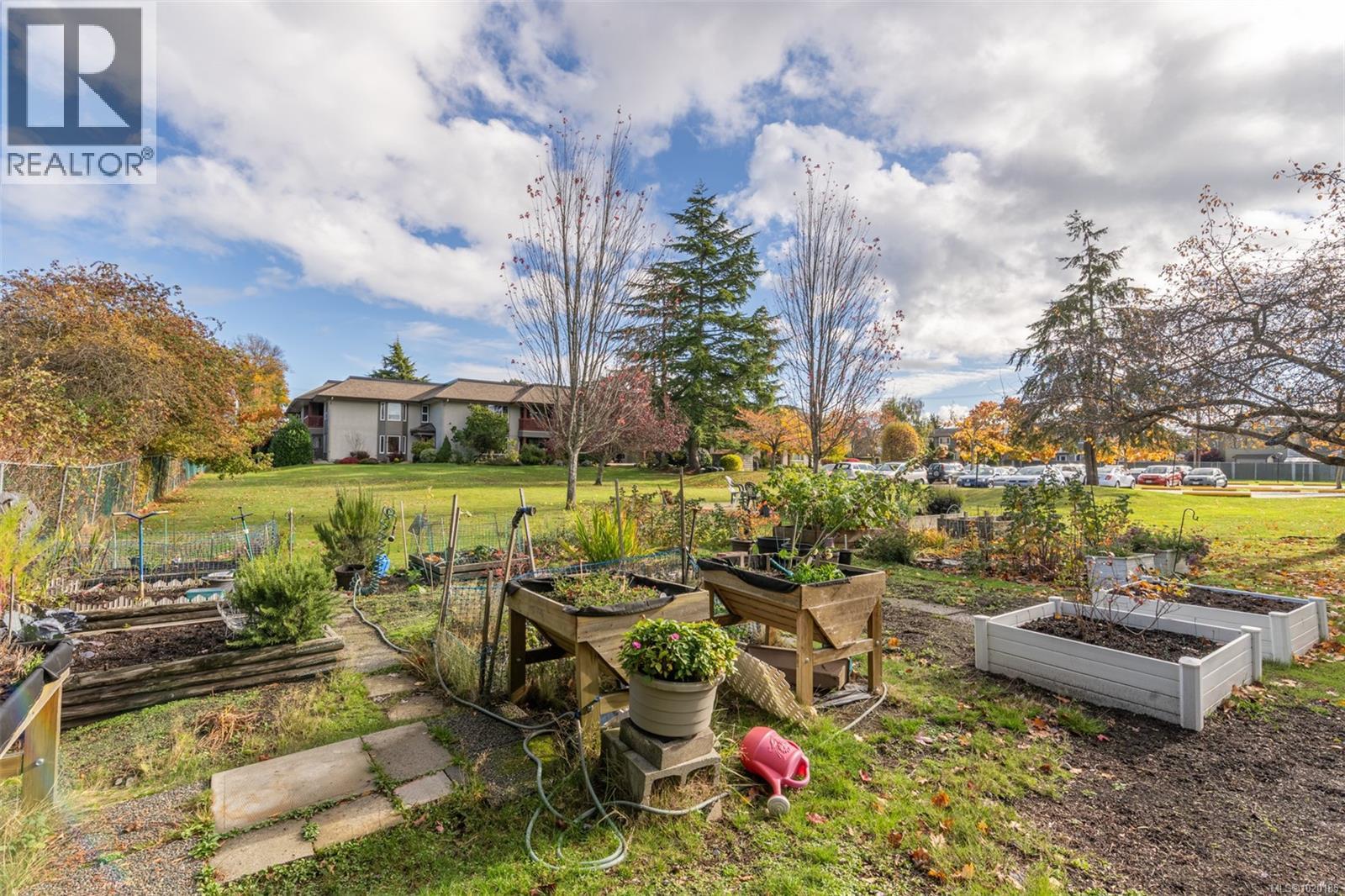 114 10110 Fifth Street, Sidney