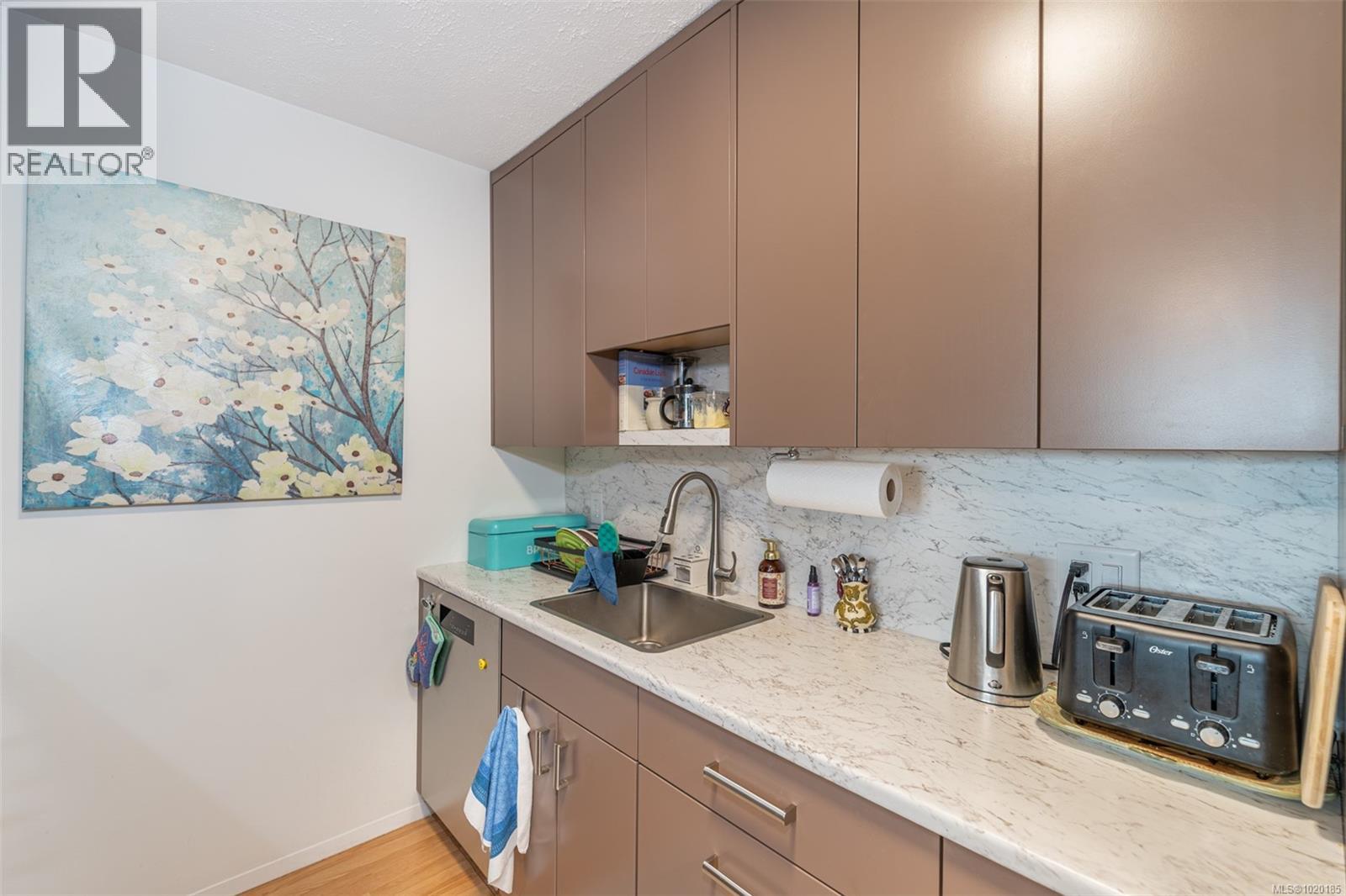 114 10110 Fifth Street, Sidney