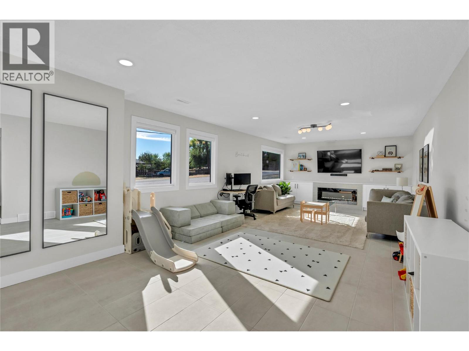 3904 Dryden Road, Peachland