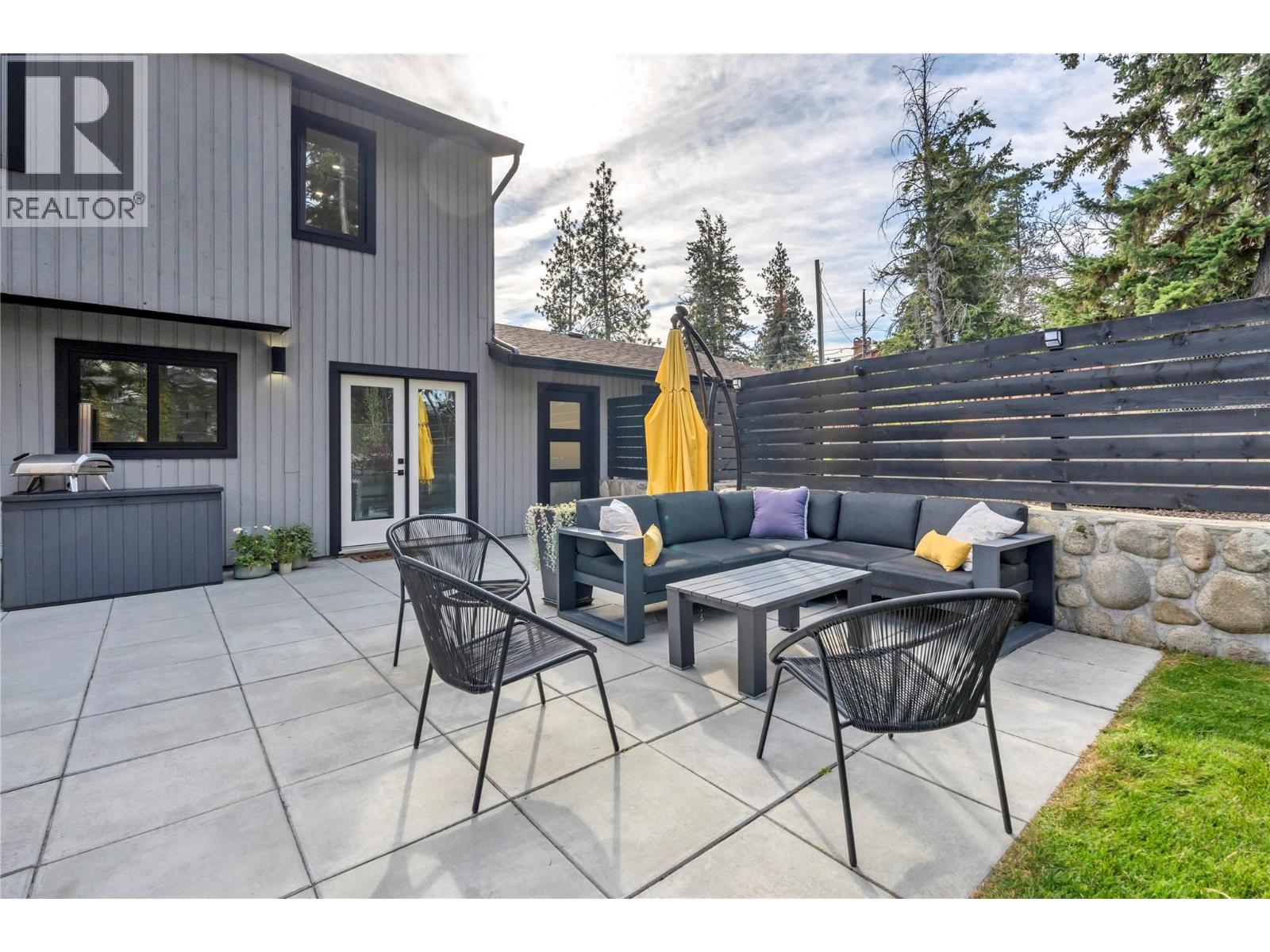 3904 Dryden Road, Peachland