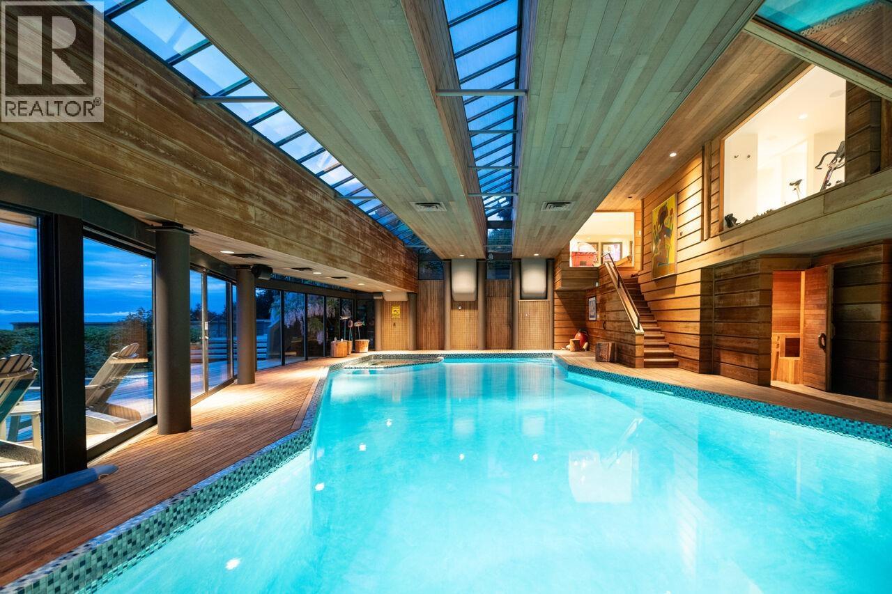 4036 MARINE DRIVE, West Vancouver