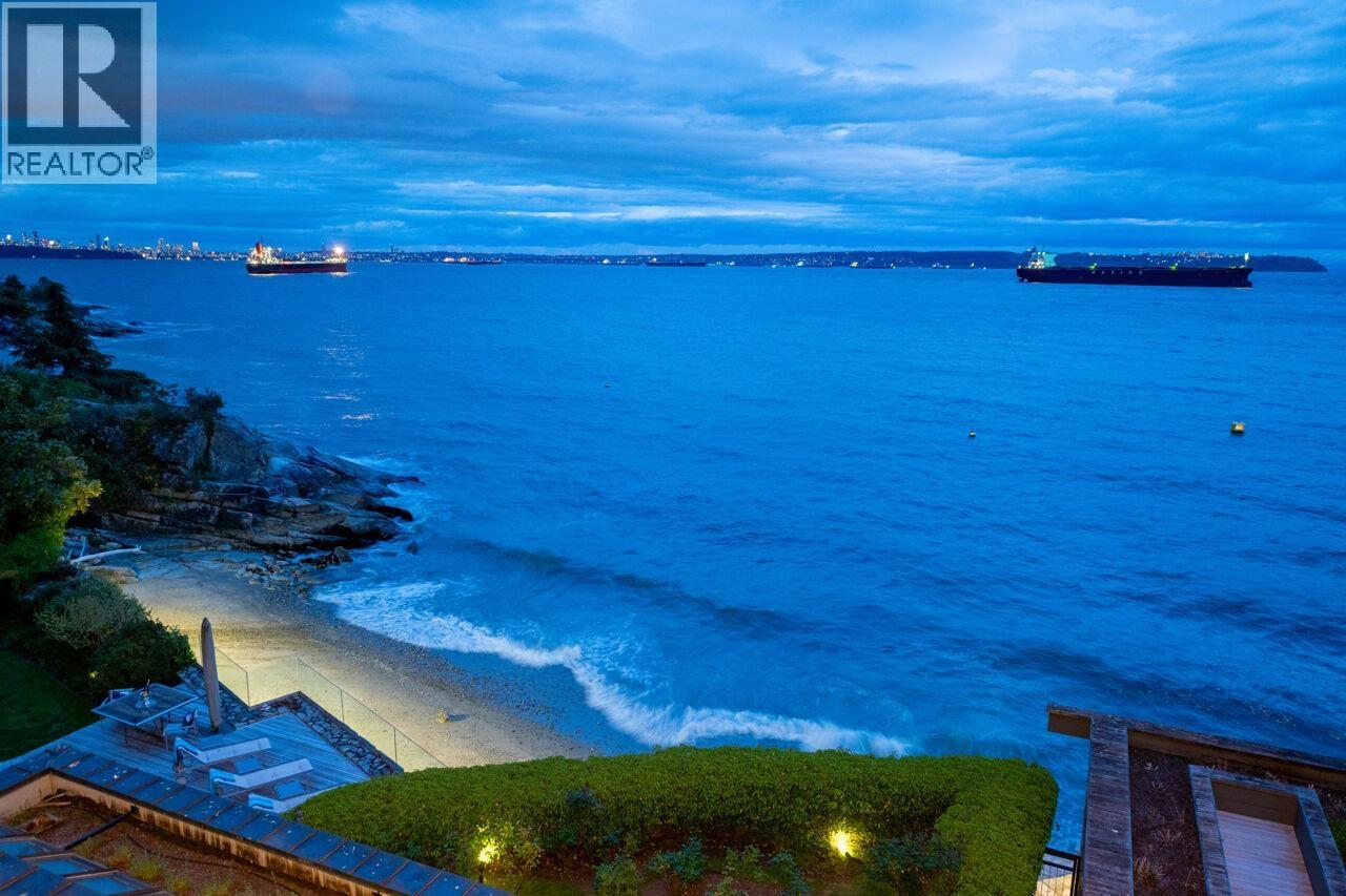 4036 MARINE DRIVE, West Vancouver