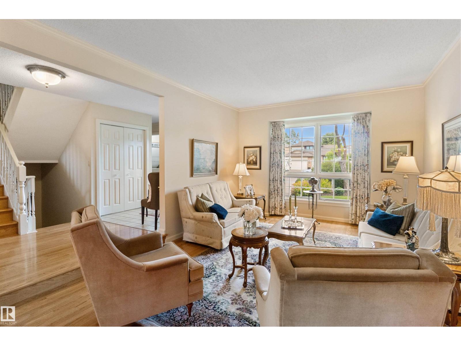 433 VILLAGE DR, Sherwood Park