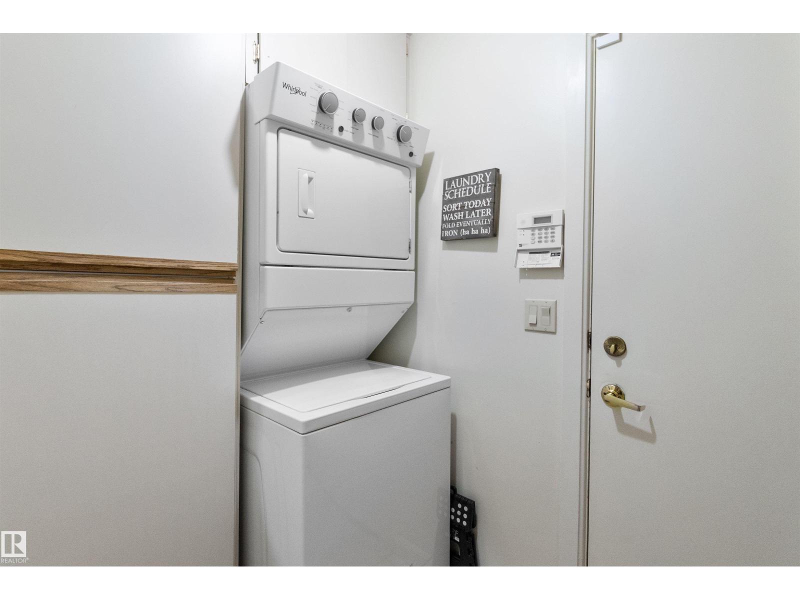 433 VILLAGE DR, Sherwood Park