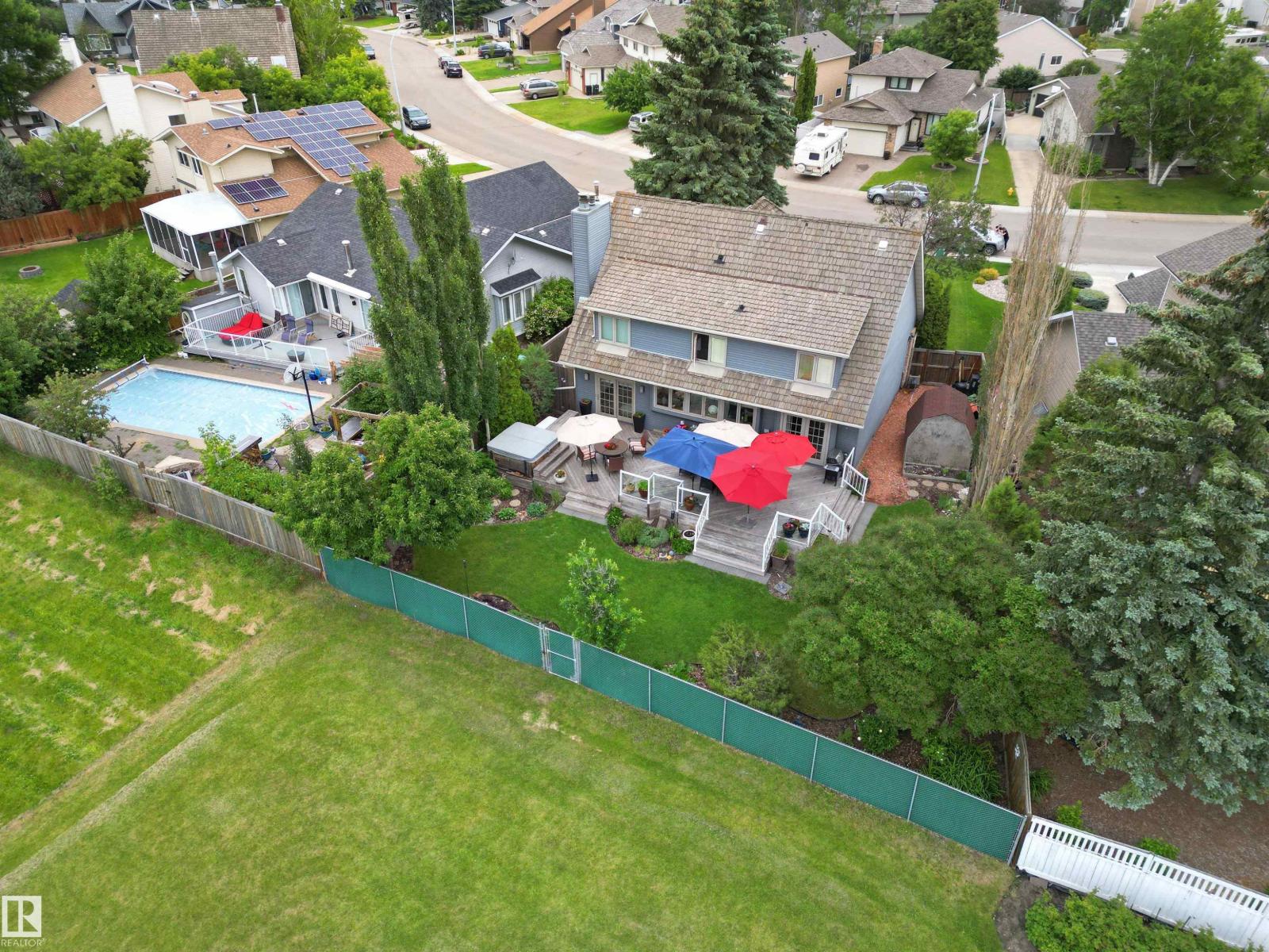 433 VILLAGE DR, Sherwood Park