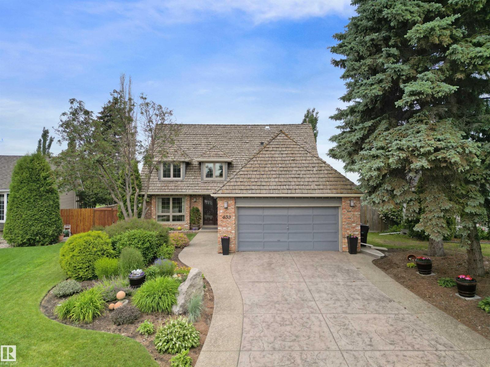 433 VILLAGE DR, Sherwood Park