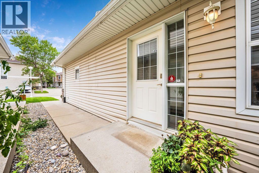 Single Family House for Sale in    Street SE Inglewood Calgary 