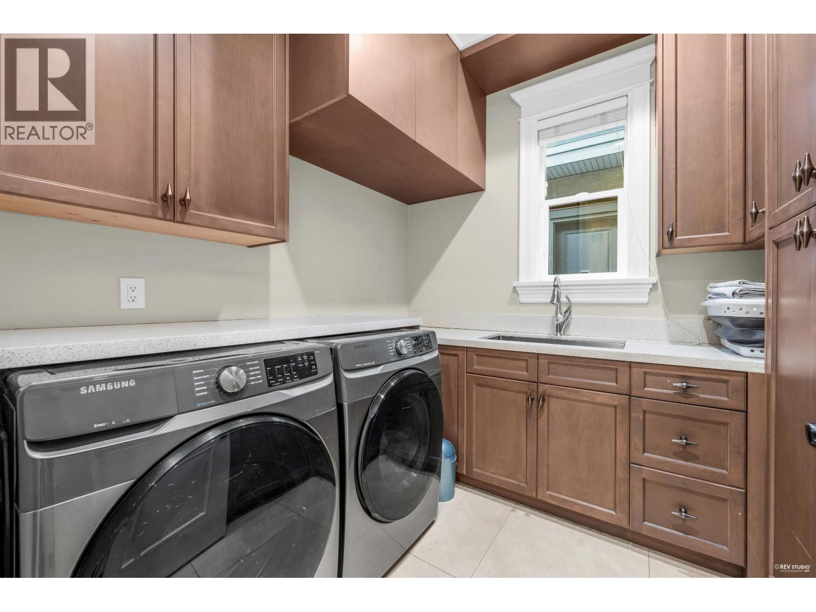 6851 MAYFLOWER DRIVE, Richmond