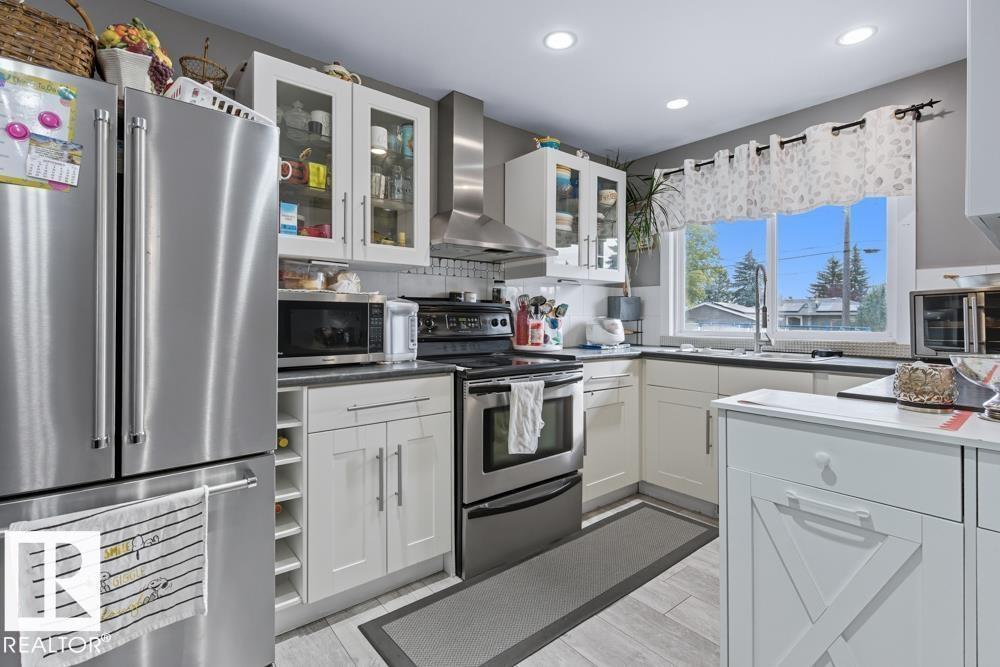 9211 69 ST NW, Edmonton