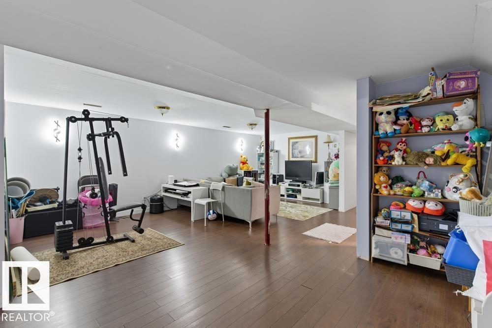 9211 69 ST NW, Edmonton