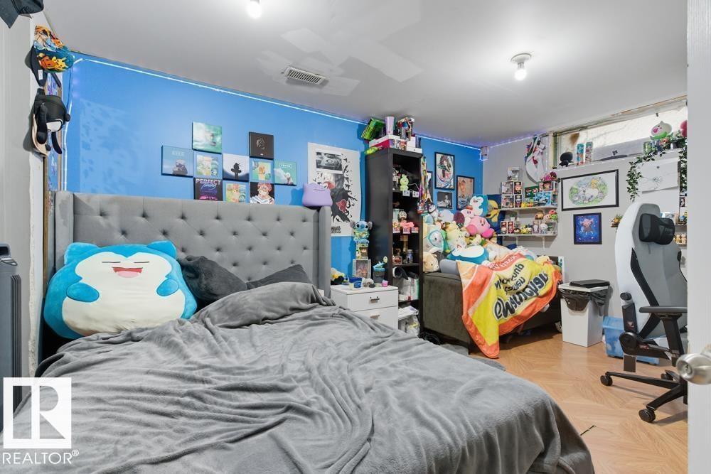 9211 69 ST NW, Edmonton