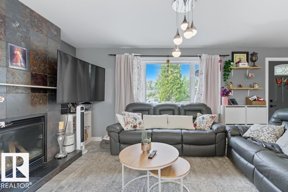 9211 69 ST NW, Edmonton