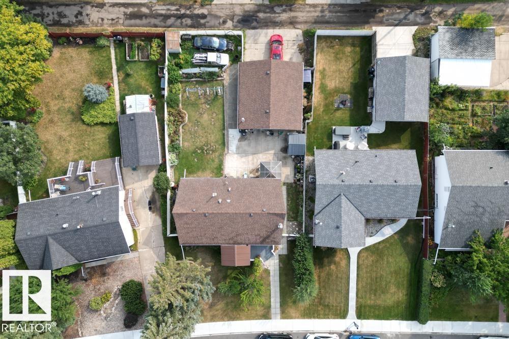 9211 69 ST NW, Edmonton