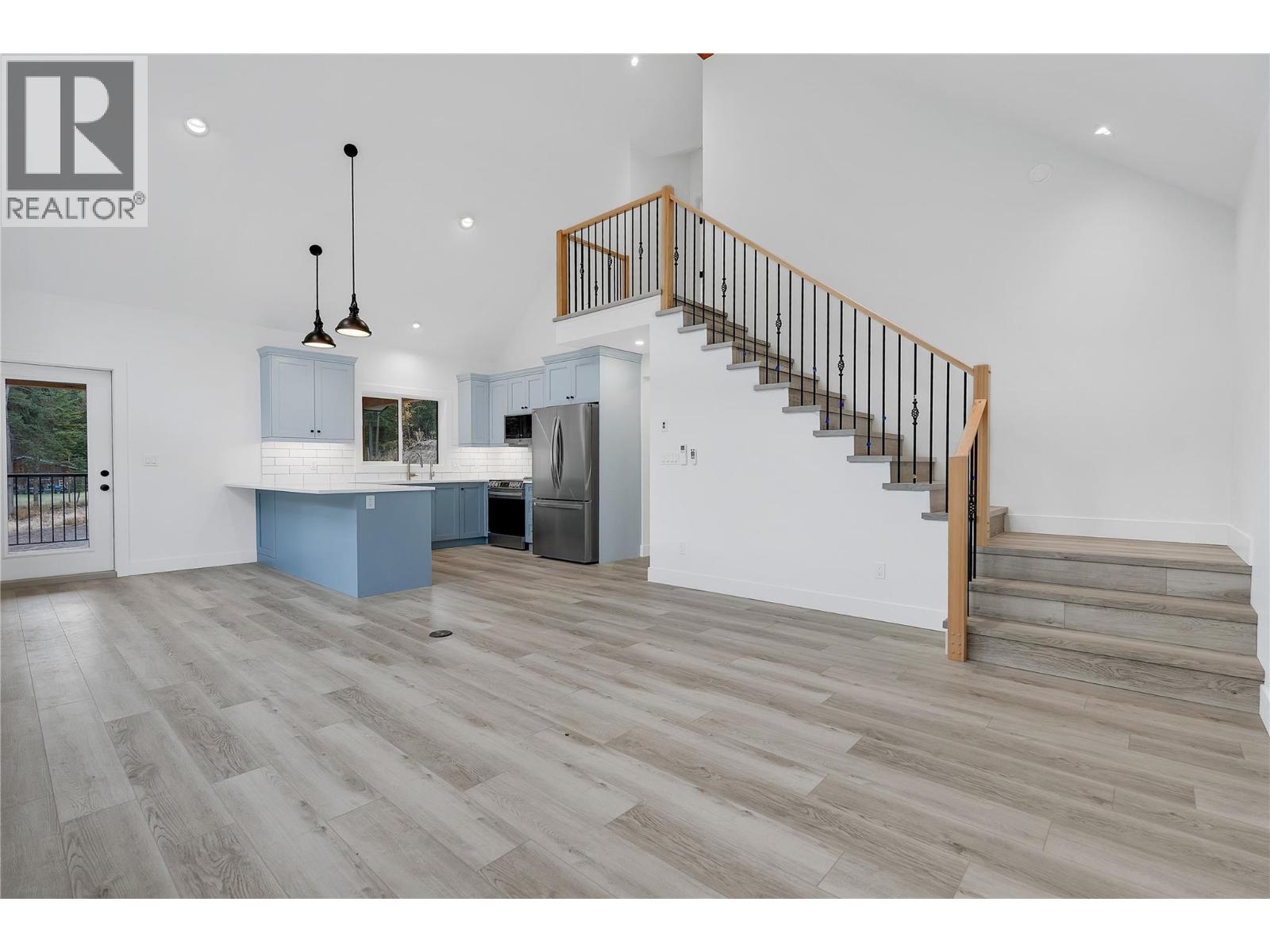 645 Grand Oro Road, Kaleden