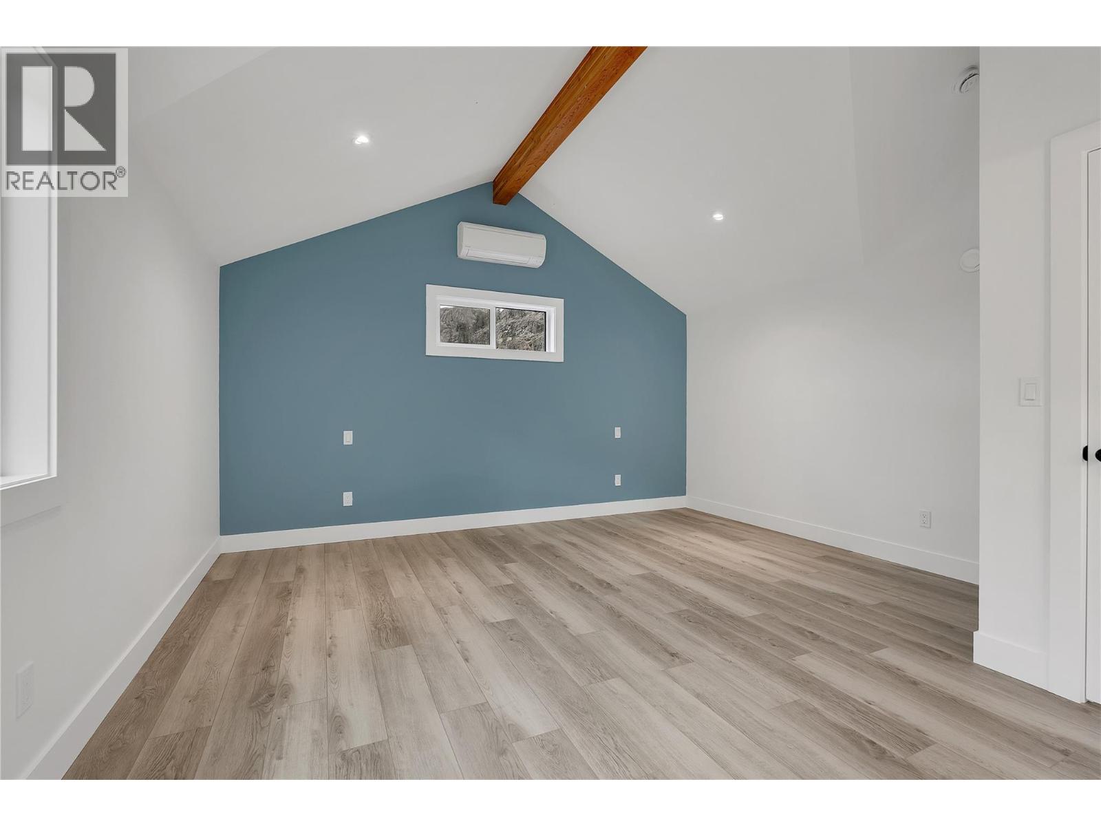 645 Grand Oro Road, Kaleden