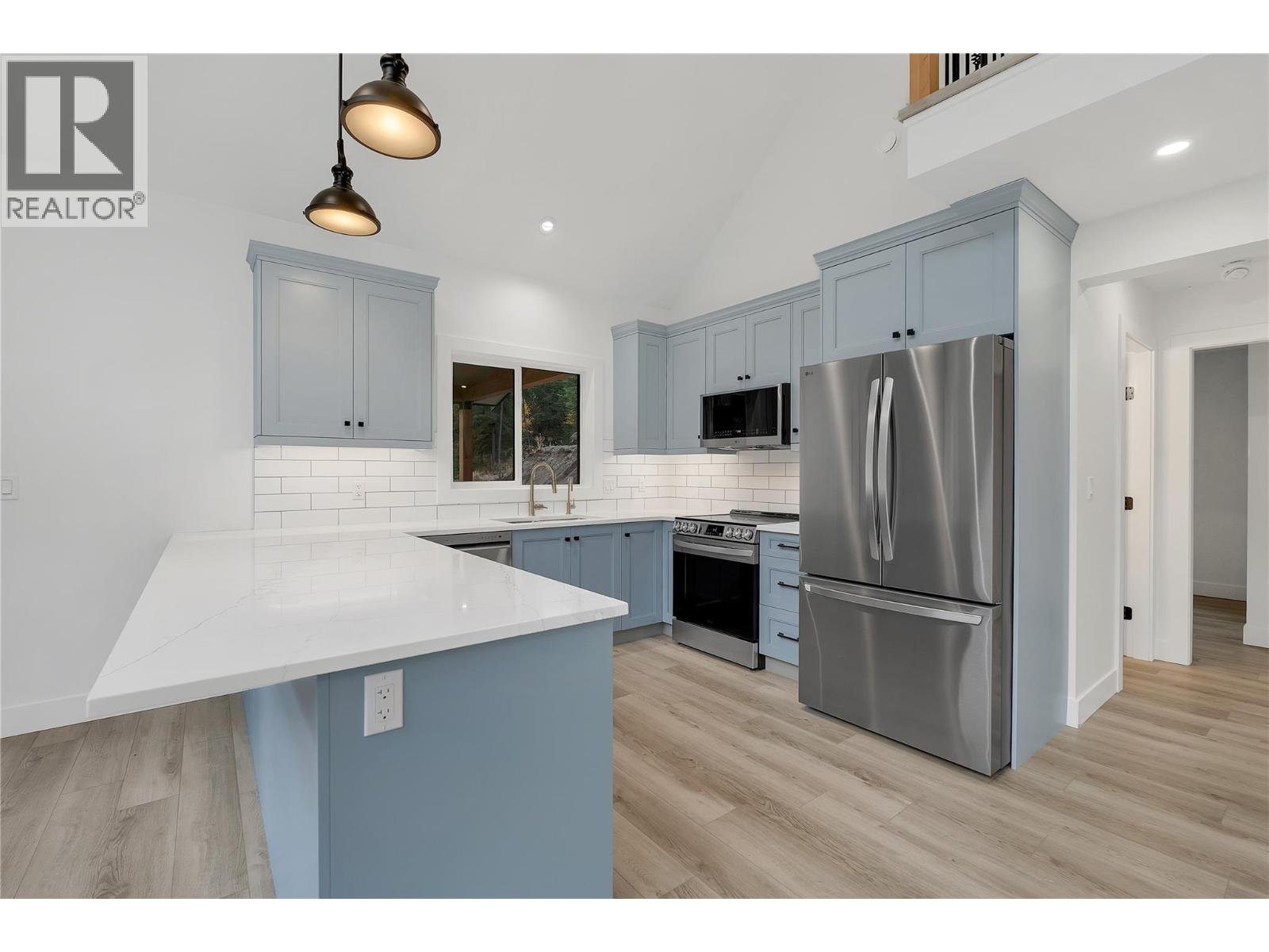 645 Grand Oro Road, Kaleden