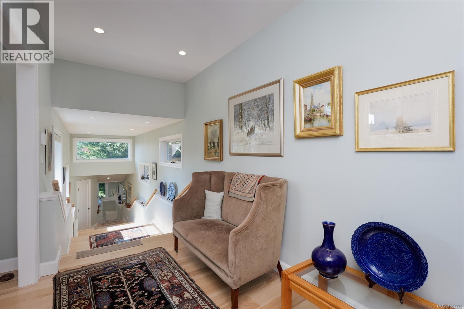 11333 CHALET Rd, North Saanich