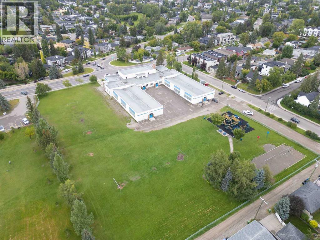 Single Family House for Sale in   Avenue SW Richmond Calgary 