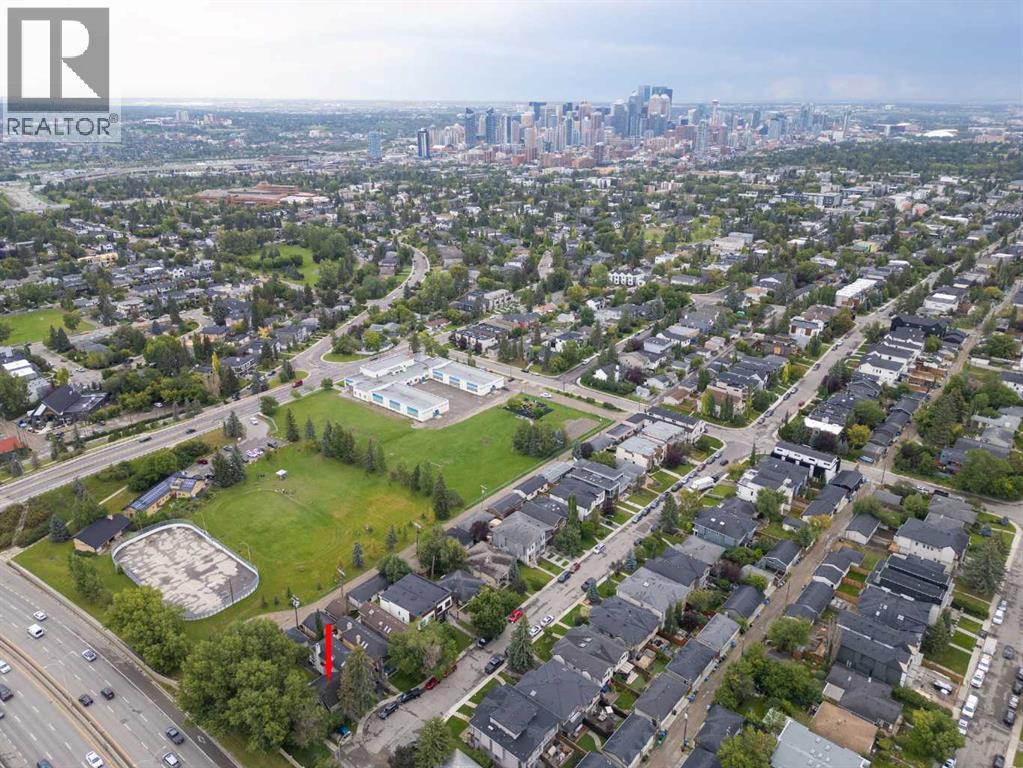 Single Family House for Sale in   Avenue SW Richmond Calgary 