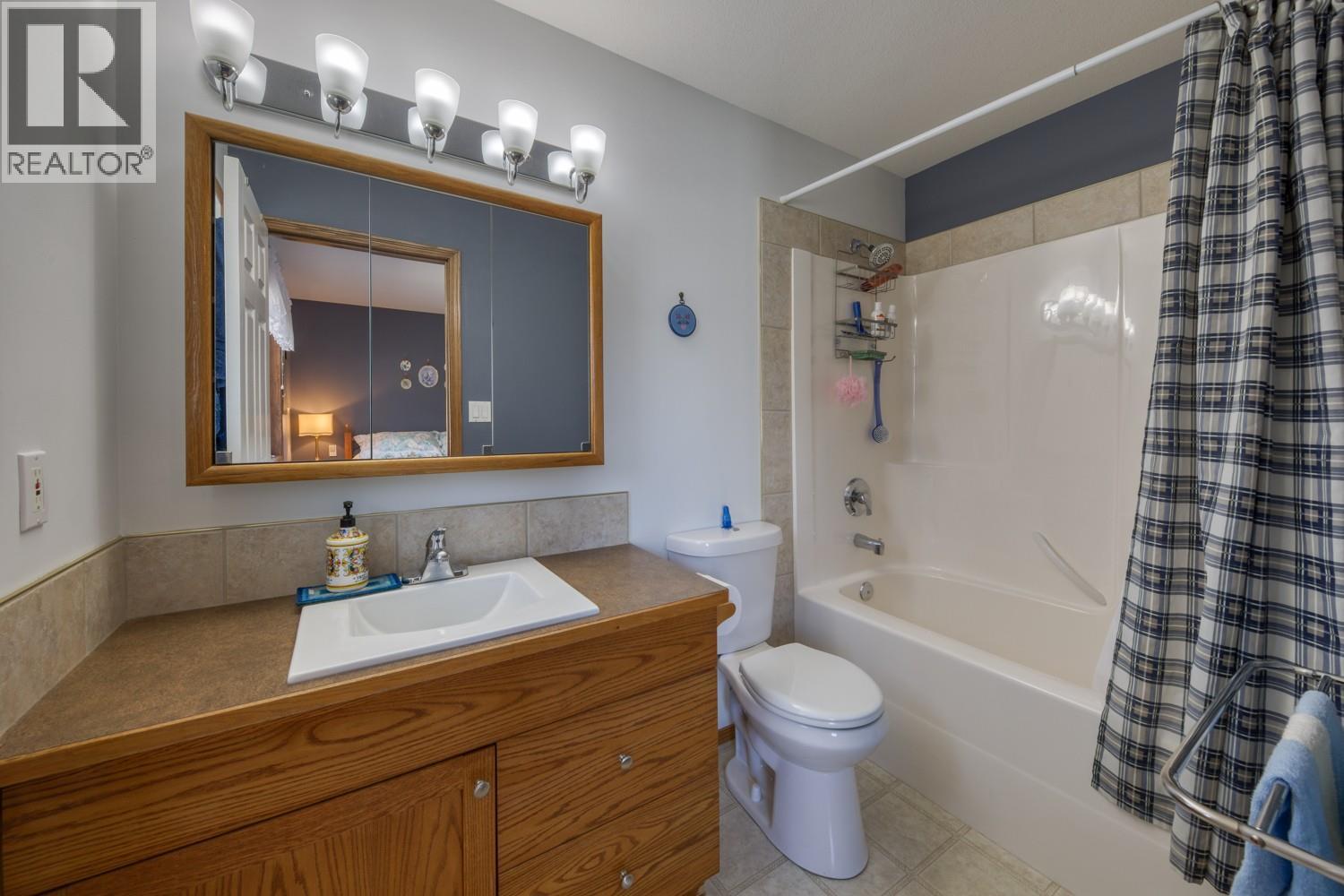 4887 Glen Eagle Drive, Fairmont Hot Springs