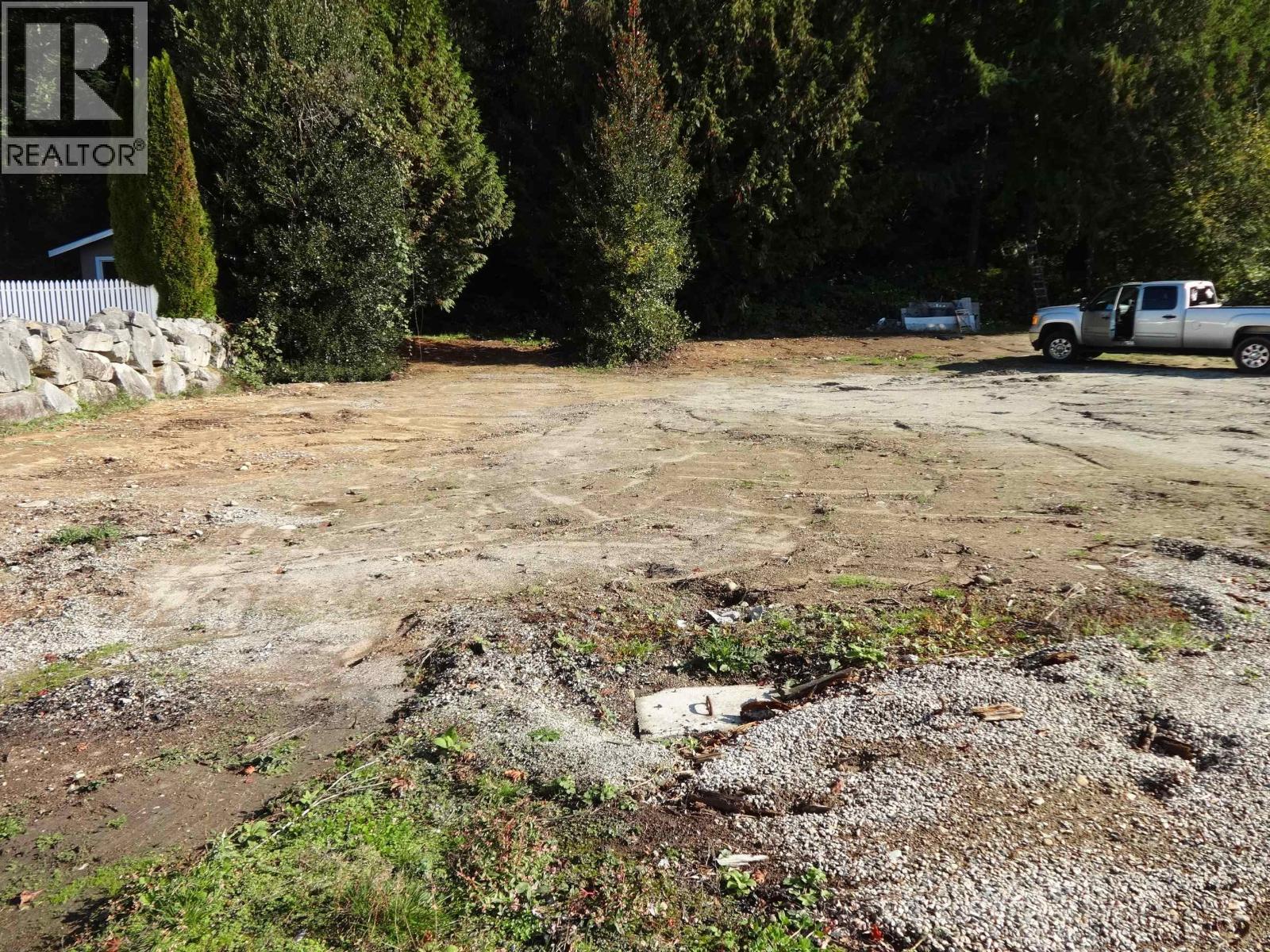 5112 PAM ROAD, Sechelt