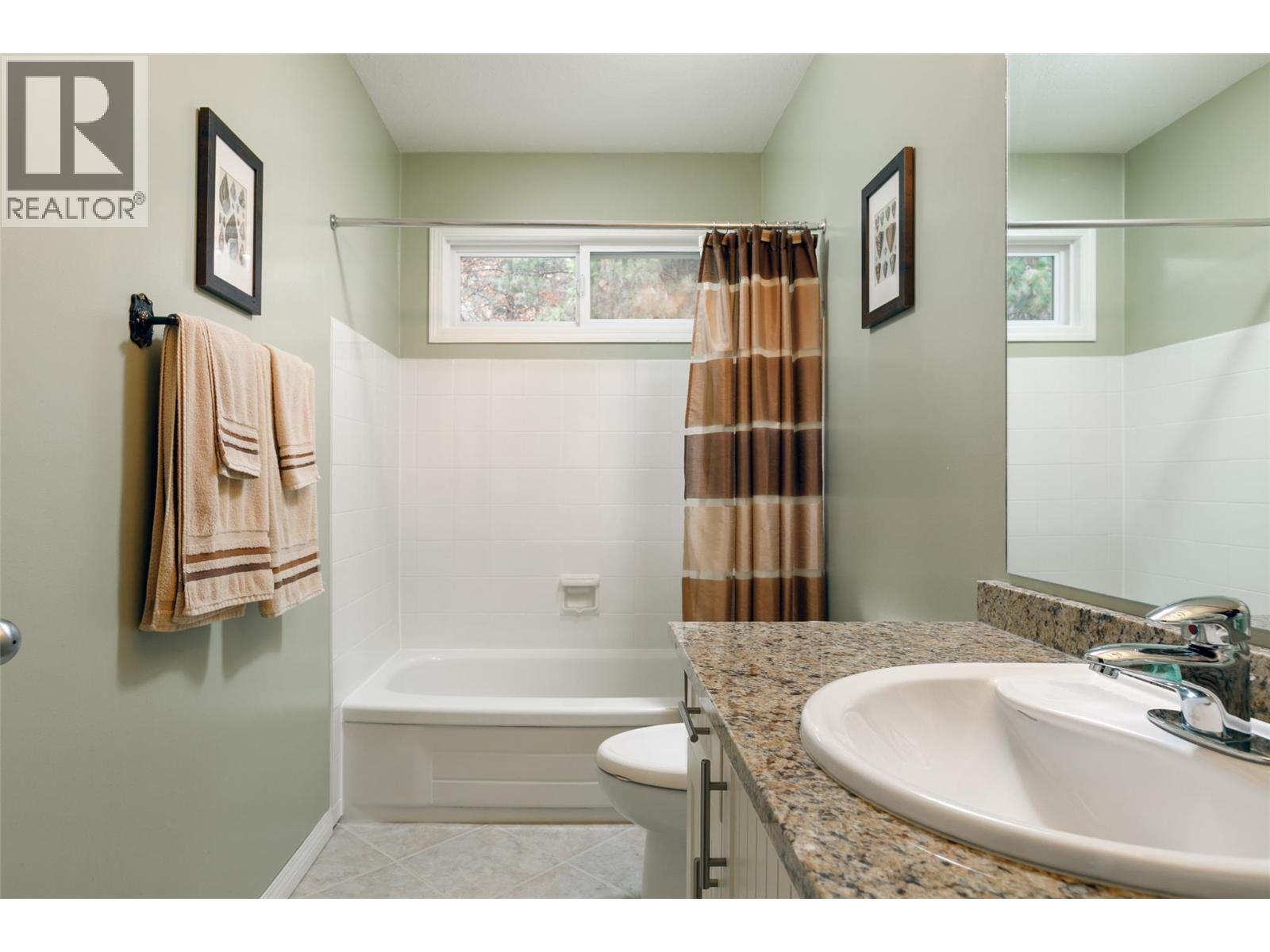  1831 Upland Avenue, Kelowna