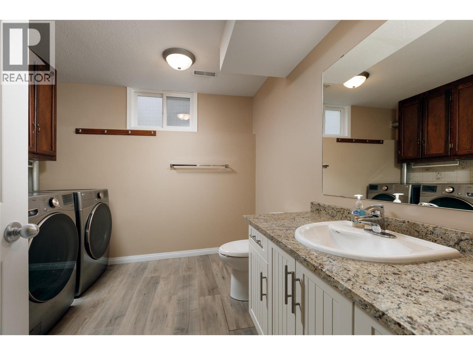  1831 Upland Avenue, Kelowna