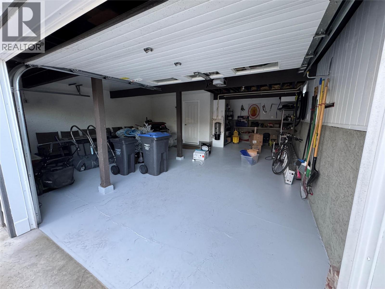  1831 Upland Avenue, Kelowna