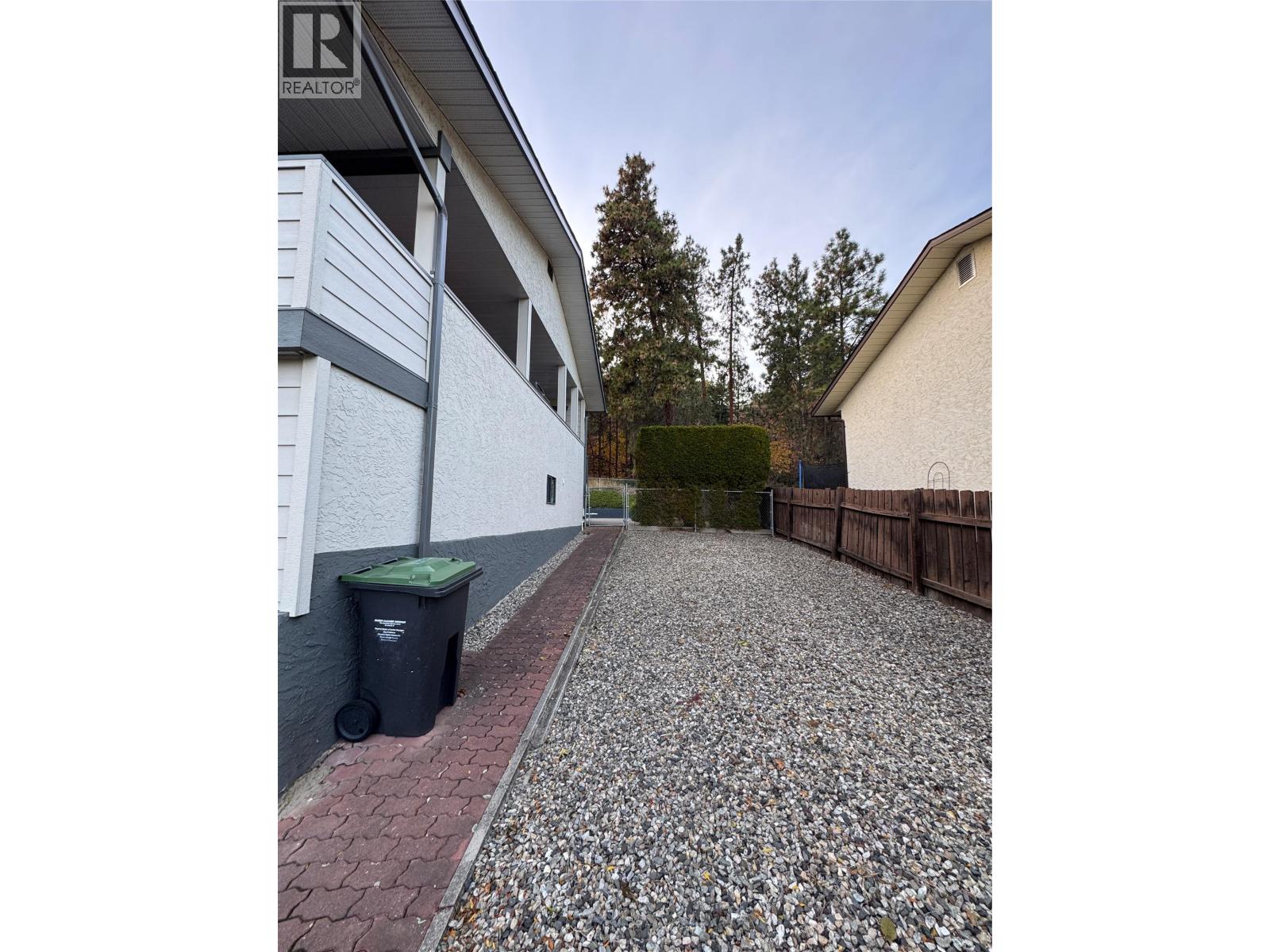  1831 Upland Avenue, Kelowna
