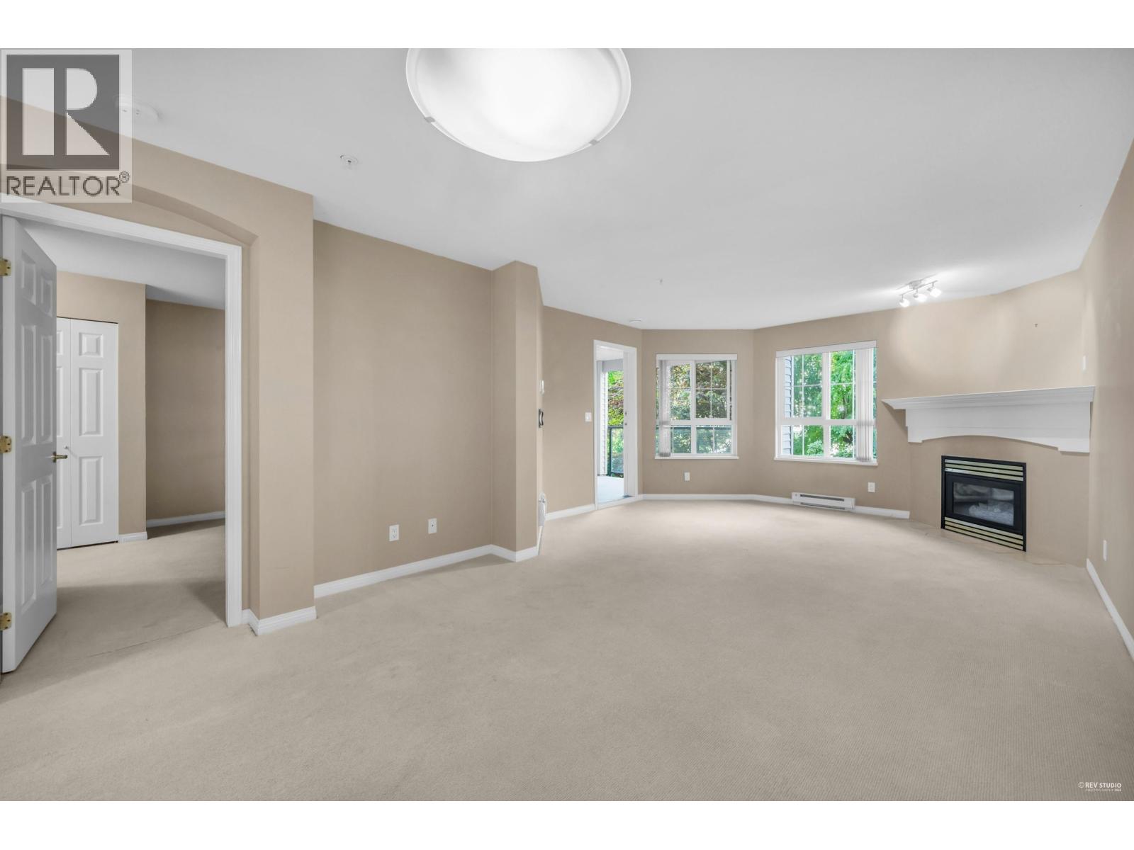 #229-5500 ANDREWS Road, Richmond