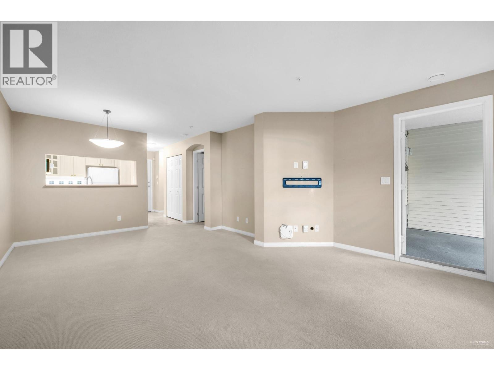 #229-5500 ANDREWS Road, Richmond