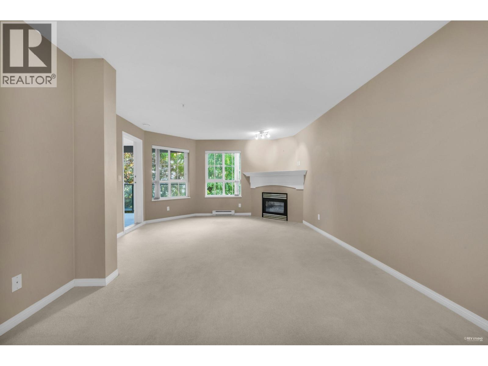 #229-5500 ANDREWS Road, Richmond