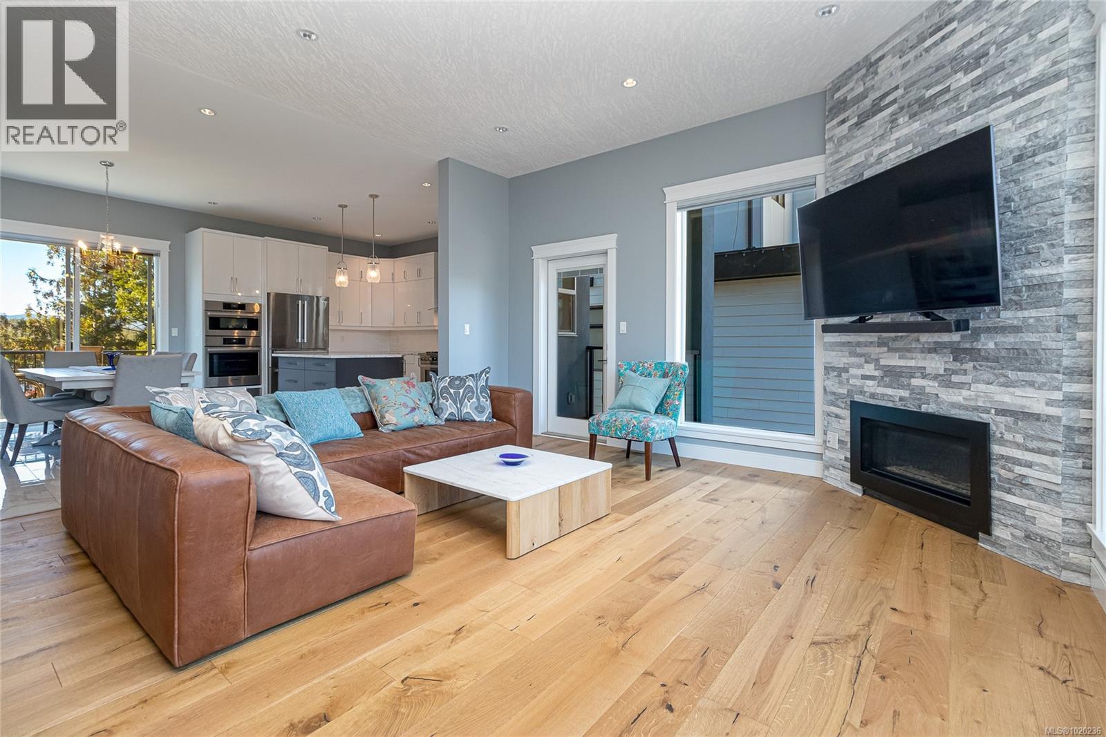 3638 Ridge View Terr, Colwood