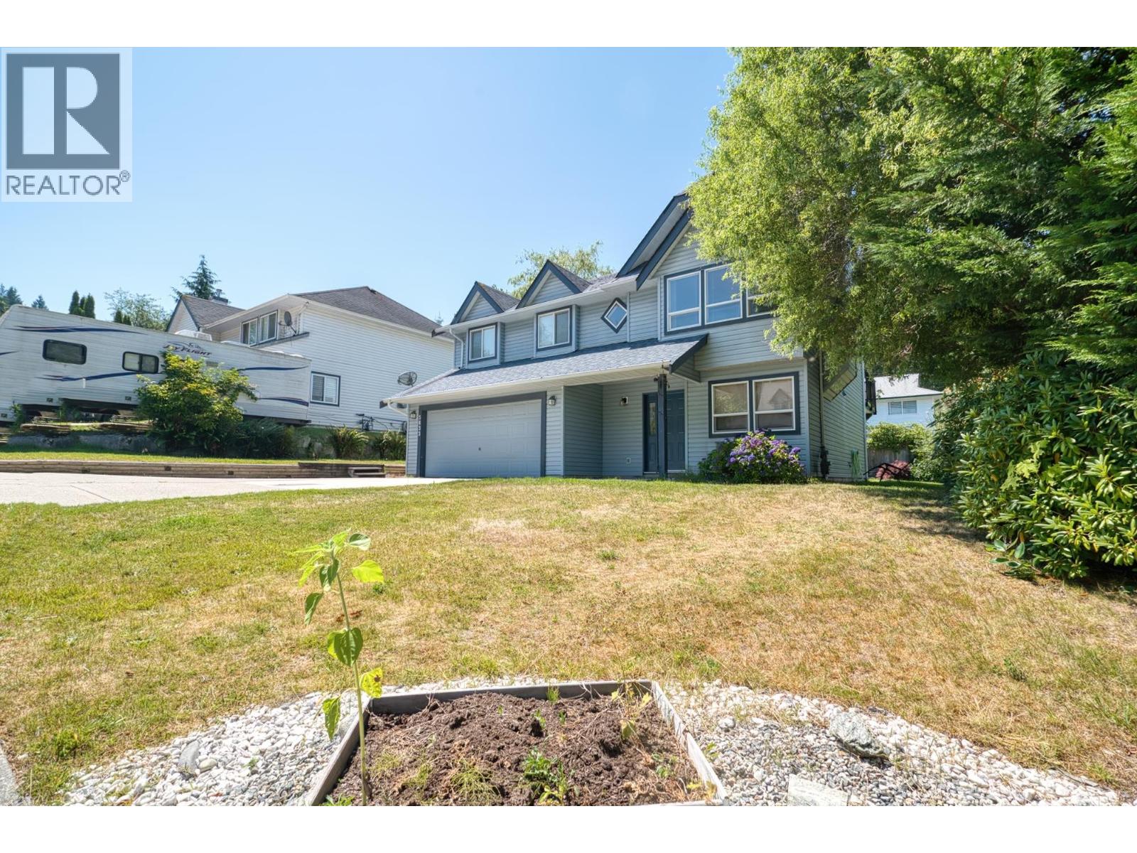 5833 HERON PLACE, Sechelt