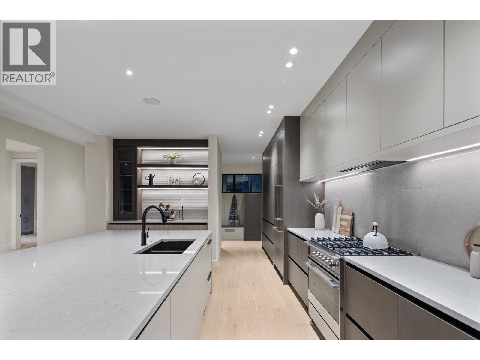 7681 CERULEAN DRIVE, Pemberton