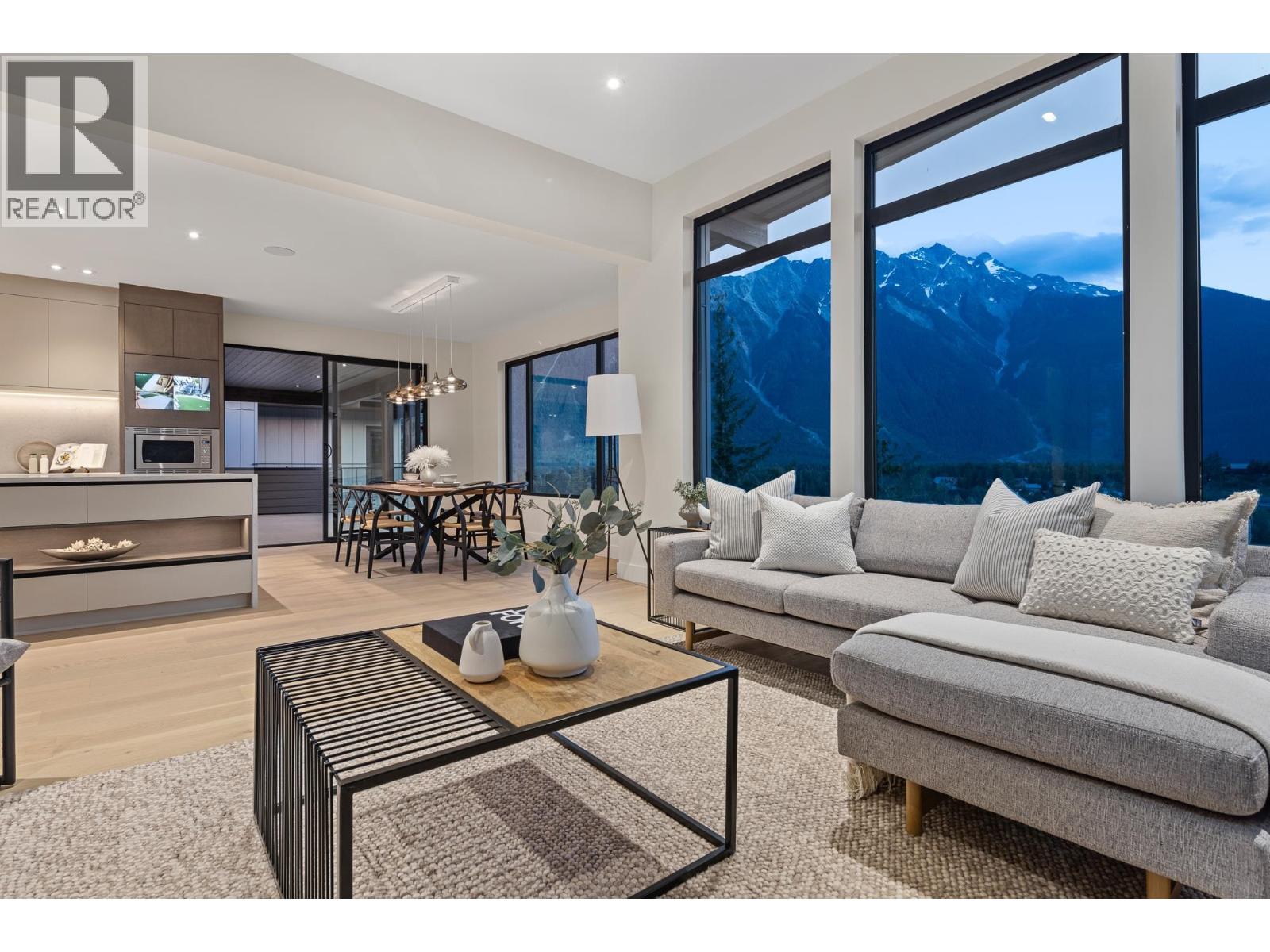 7681 CERULEAN DRIVE, Pemberton