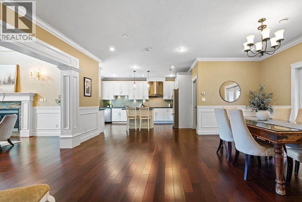 9200 SAUNDERS Road, Richmond