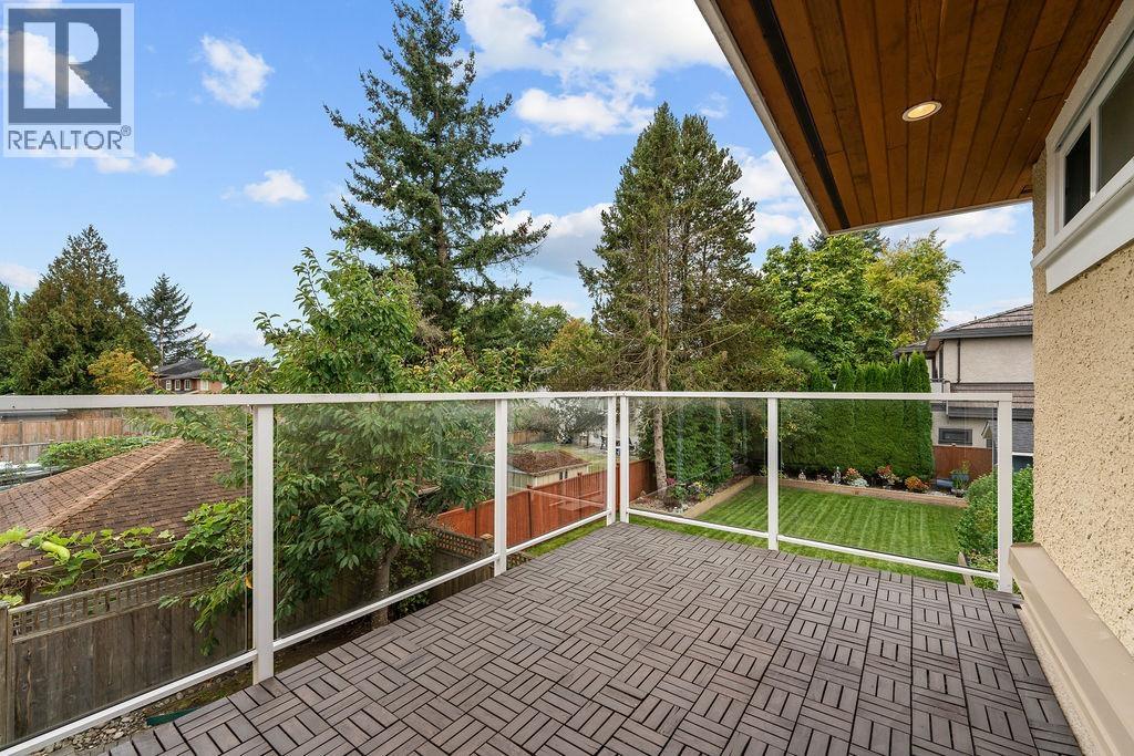 9200 SAUNDERS Road, Richmond