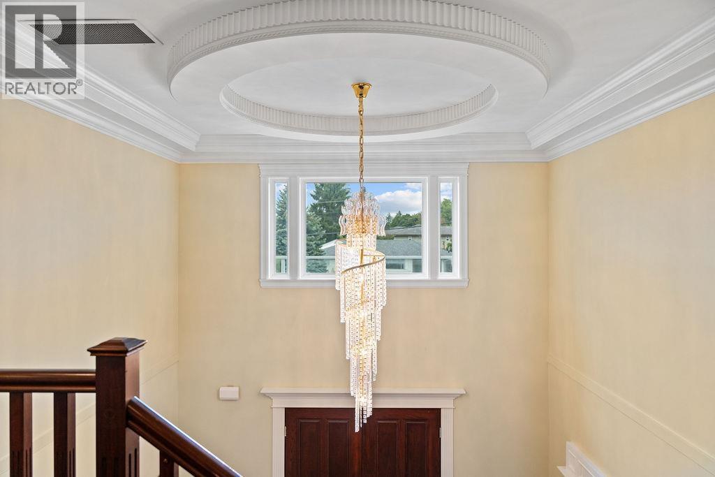 9200 SAUNDERS Road, Richmond