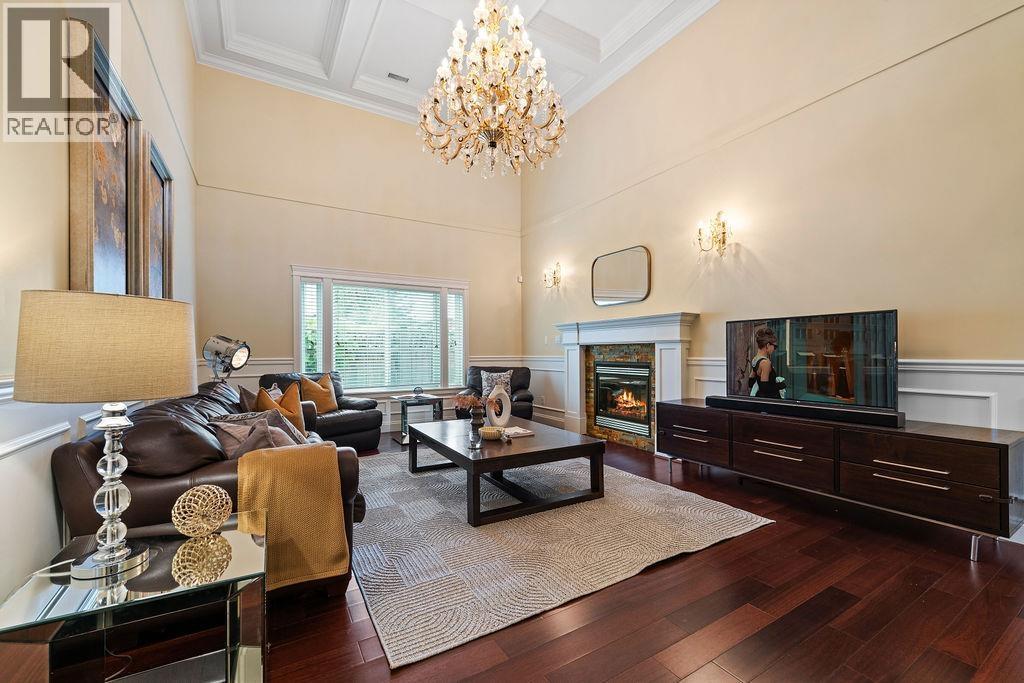 9200 SAUNDERS Road, Richmond