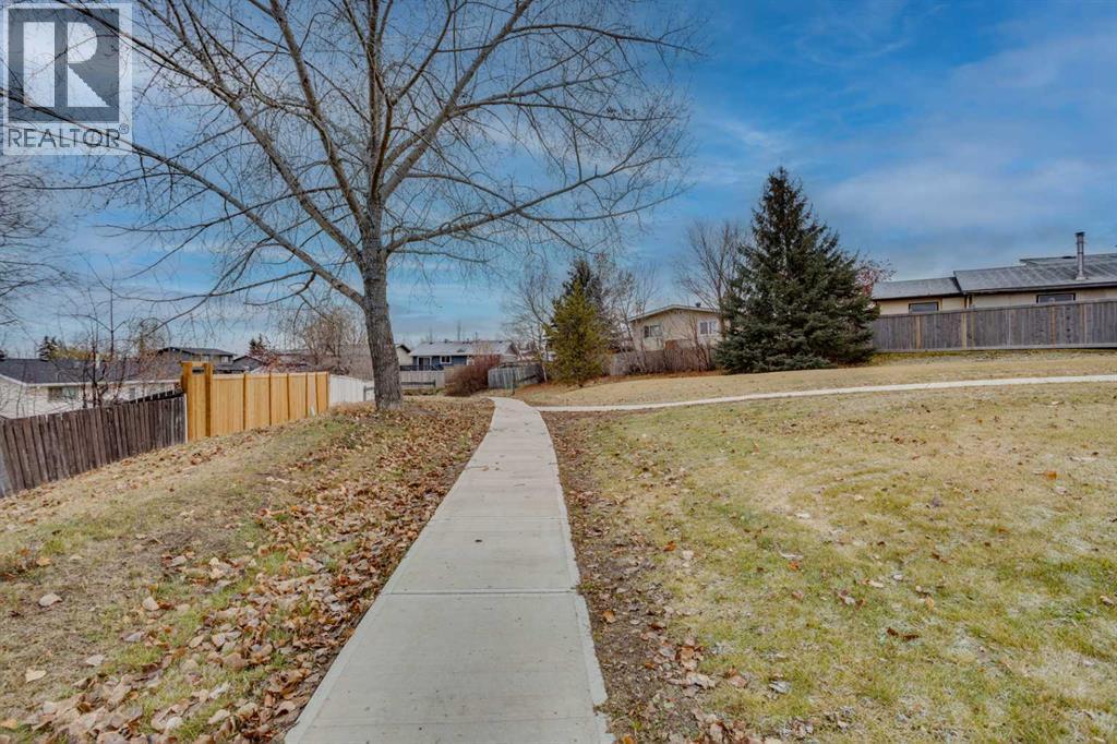 121 Beaconwood Place, Fort McMurray