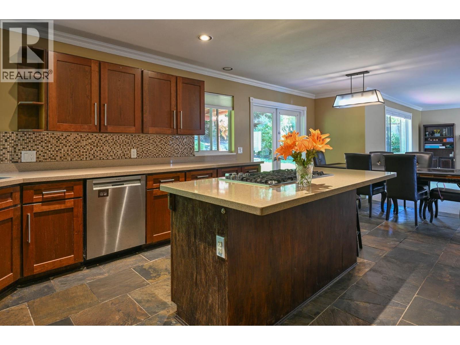 1422 MAGNOLIA PLACE, Coquitlam