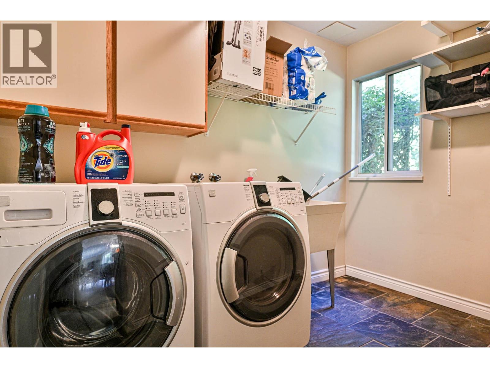 1422 MAGNOLIA PLACE, Coquitlam