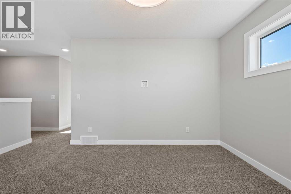 85 Quartz Crescent, Cochrane