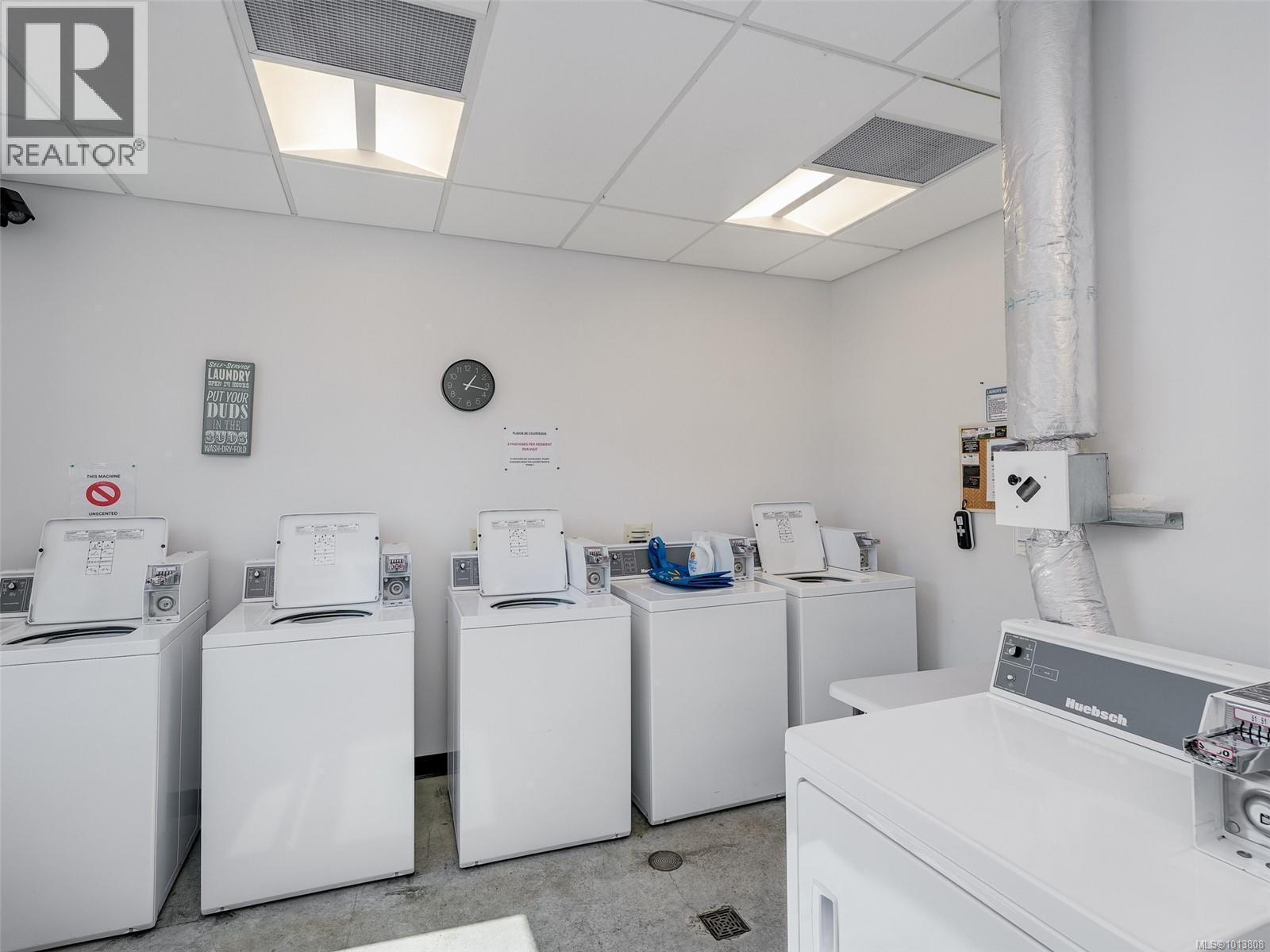 432 747 Old Place Rd, Central Saanich