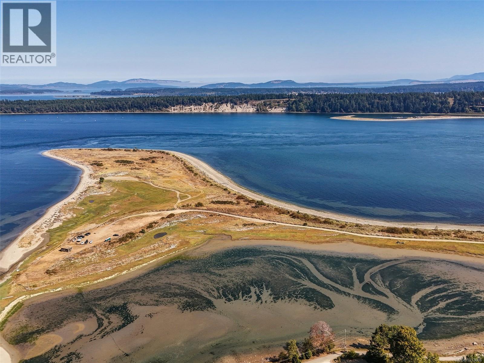 432 747 Old Place Rd, Central Saanich