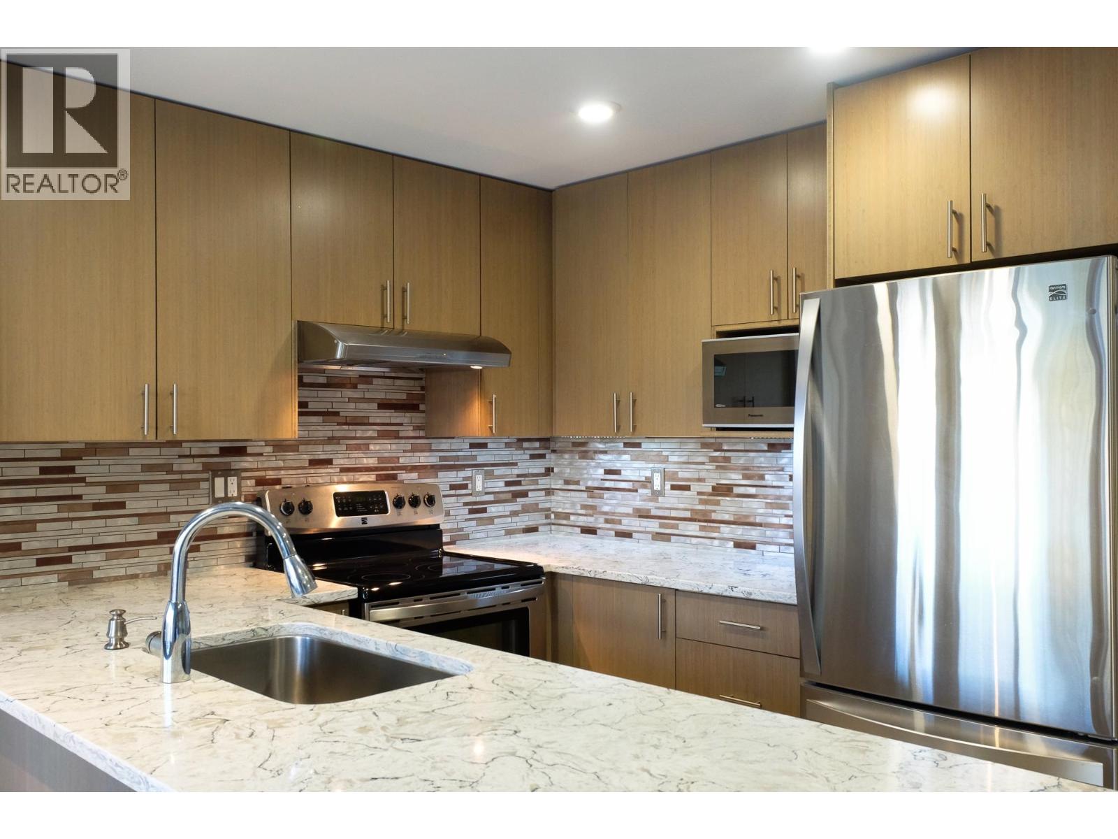 16 4411 WILLIAMS ROAD, Richmond